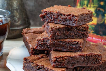 Decadent Bars: Brownie & Blondie Recipe Collection