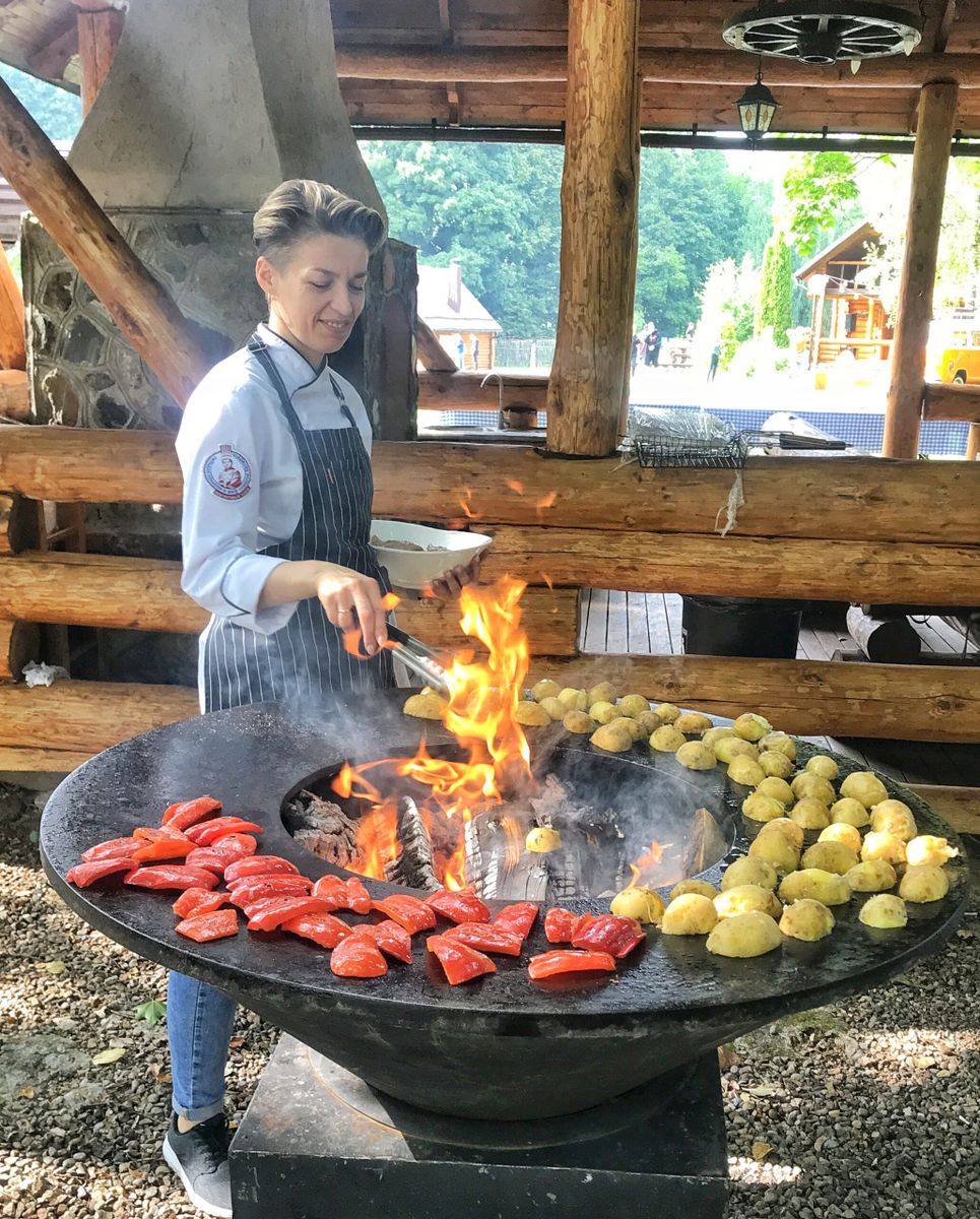 Tatyana Nazaruk leads a cooking class on grilling