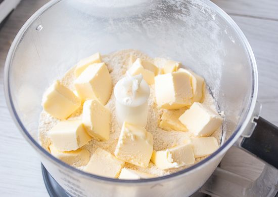 Flour with butter