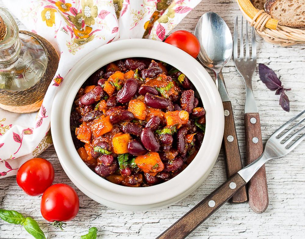 Red Beans with Apples and Smoked Paprika