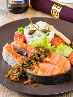 Ginger-Spiced Salmon Steaks
