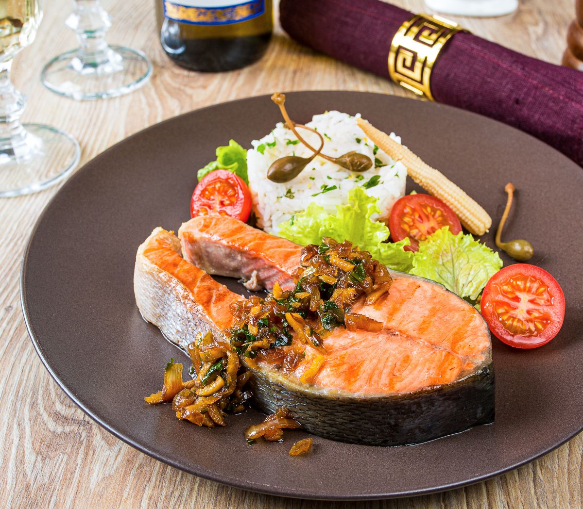 Ginger-Spiced Salmon Steaks