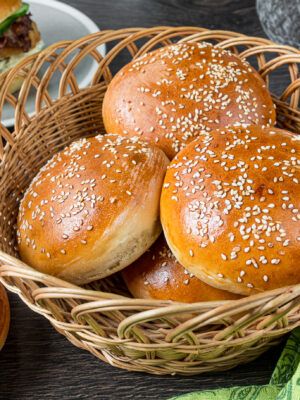 Homemade Sesame Burger Buns