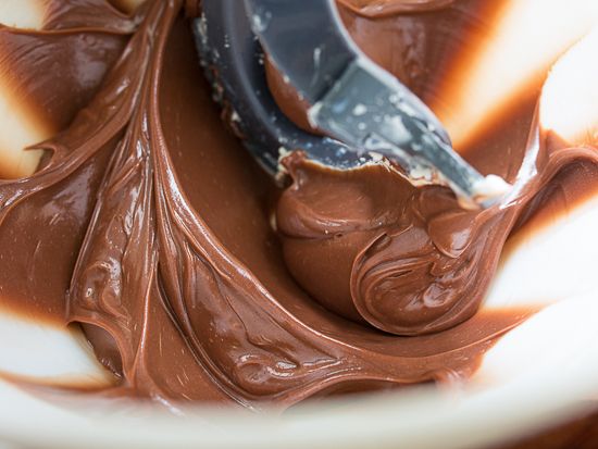 Chocolate frosting