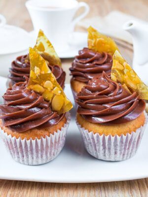 Vanilla Cupcakes with Nutella Frosting
