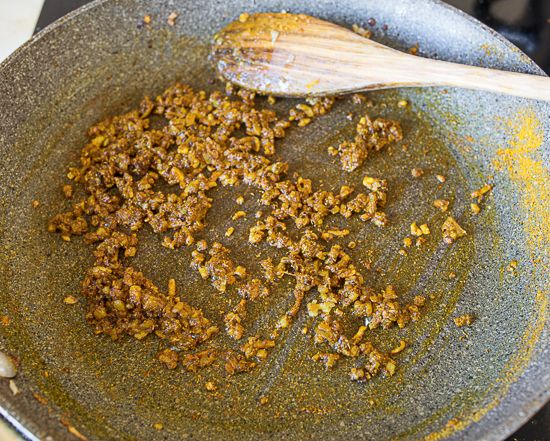 Add curry