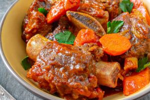 Braised Beef Ribs in Tomato Sauce