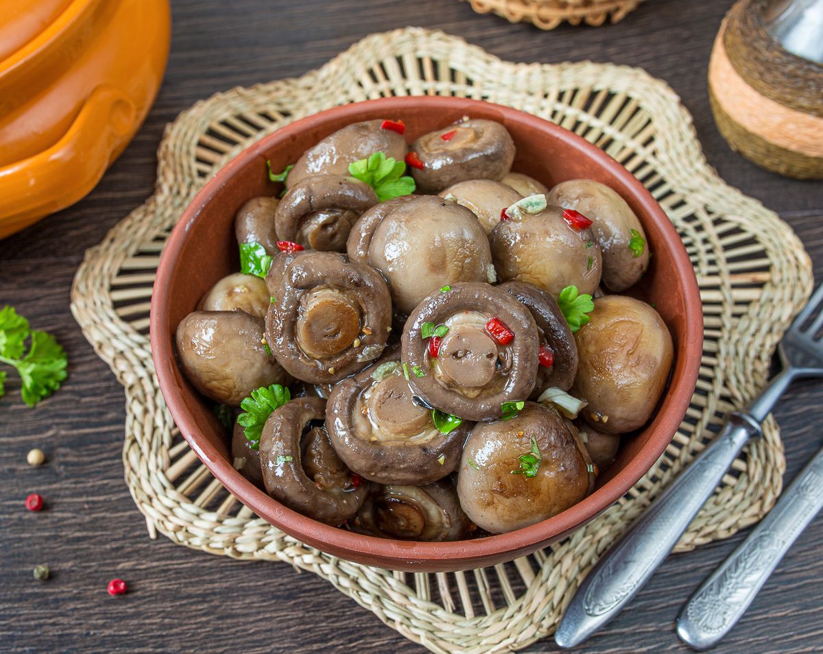 Easy Pickled Mushrooms with Honey