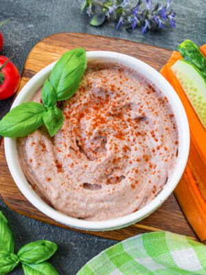 3-Ingredient Quick Red Bean Hummus