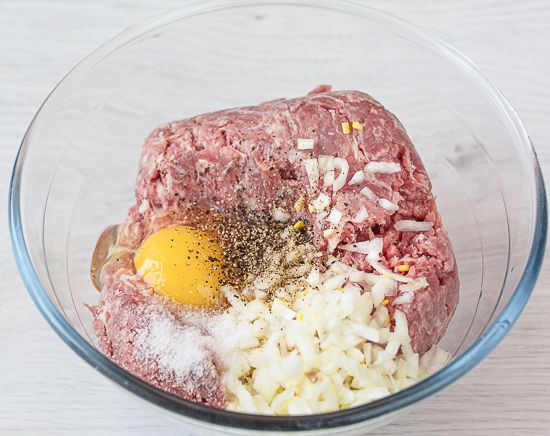 Make the meat mixture