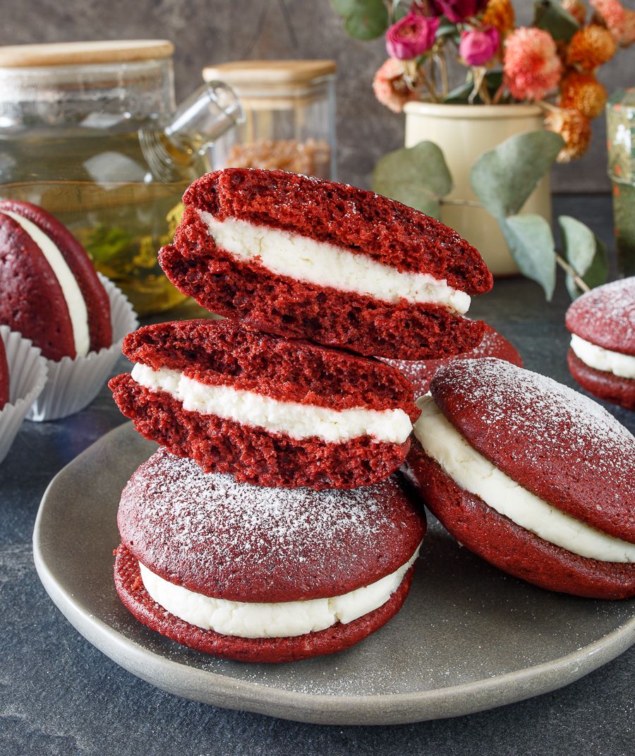 Red Velvet Whoopie Pies