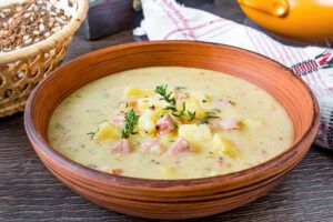 Creamy Potato & Smoked Ham Chowder