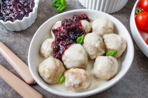 IKEA Copycat Swedish Meatballs