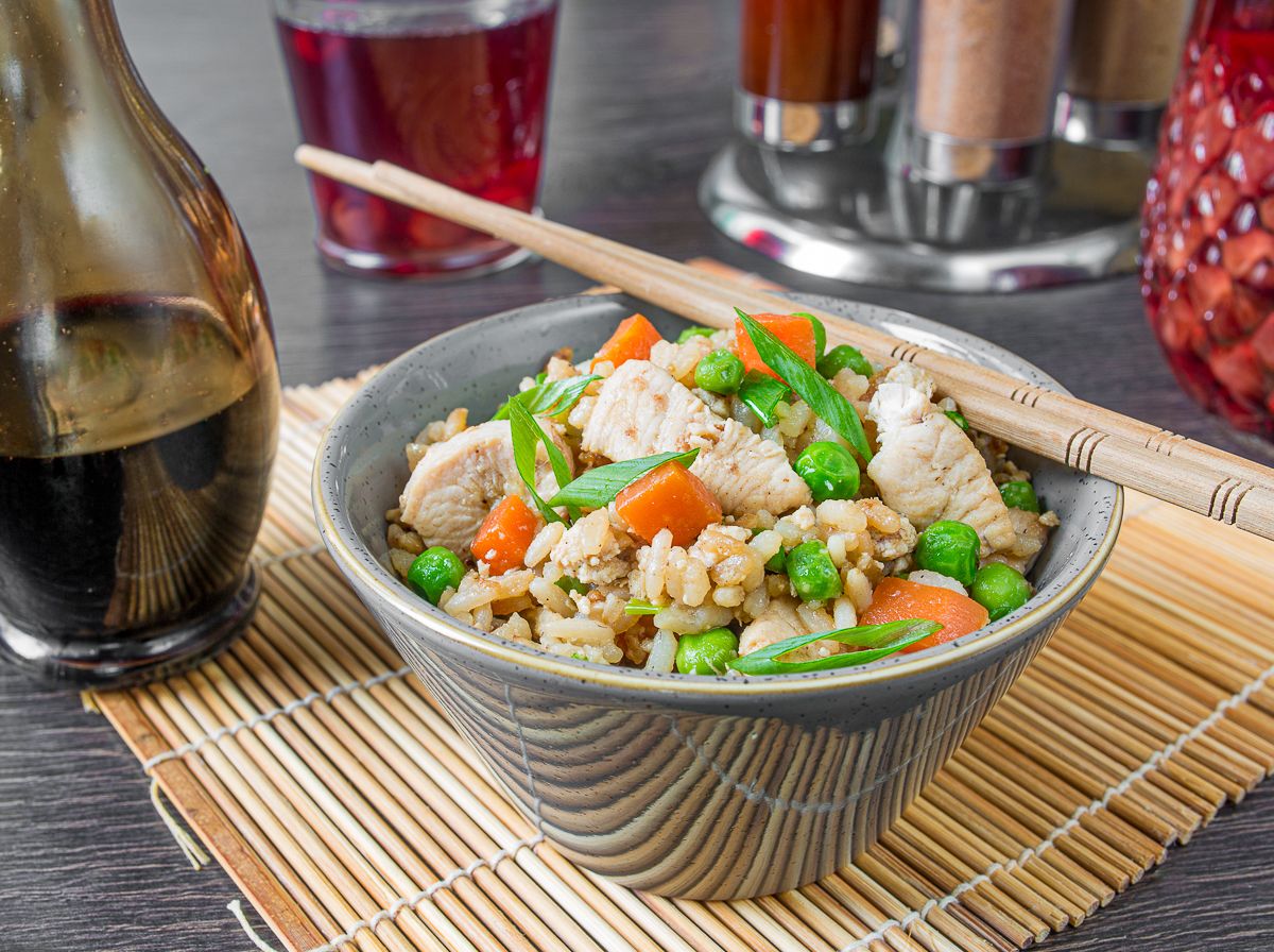 Easy Chinese-Style Chicken Fried Rice