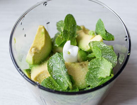 Avocado and mint