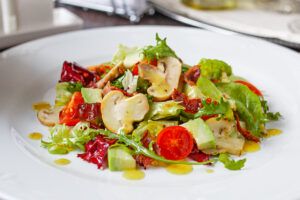Mushroom & Avocado Salad with Crispy Bacon