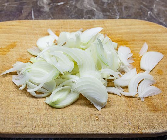 Slice the onions