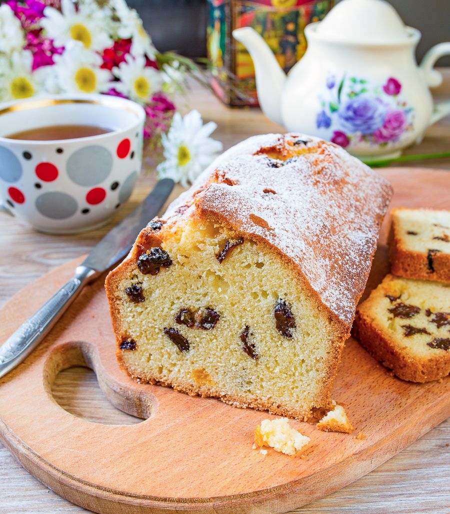 Easy Raisin Loaf Cake