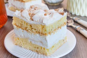 Norwegian The World’s Best Cake (Verdens Beste Kake)