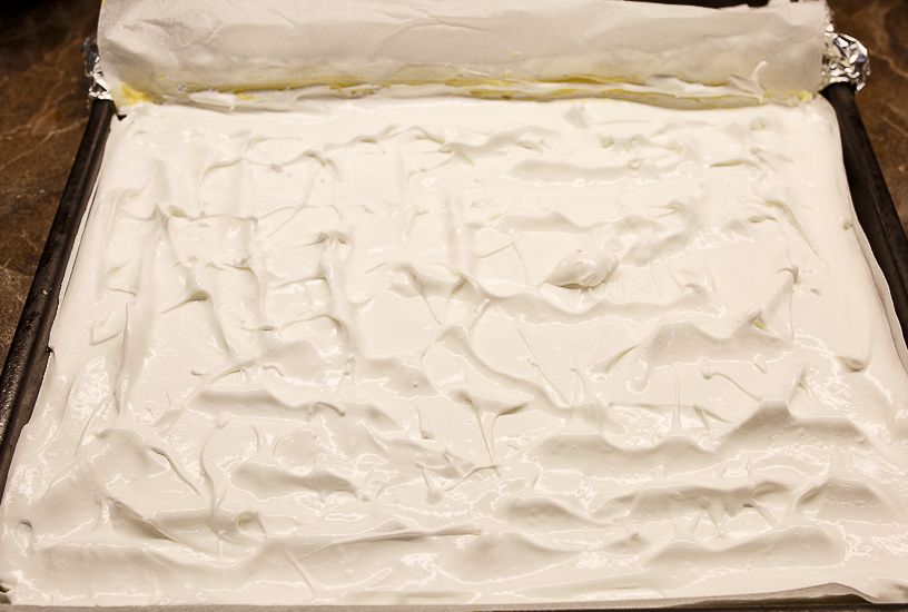 Spread the meringue