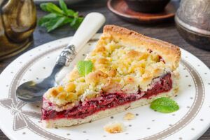 Crunchy Streusel Cherry Pie