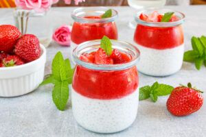 Strawberry Yogurt Chia Pudding