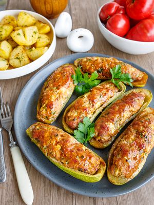 Teriyaki Zucchini Stuffed with Meat