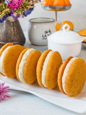 Carrot Whoopie Pies
