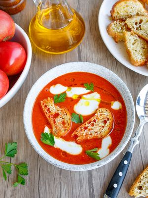 Purée Soup with Oven-Roasted Tomatoes and Bell Peppers