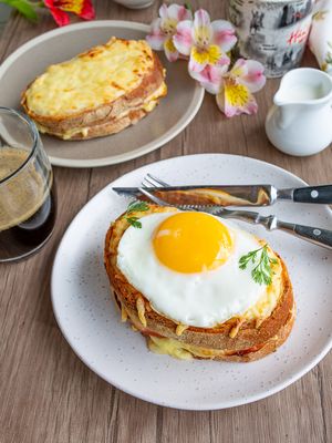 Croque Madame and Croque Monsieur