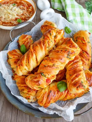 Pizza Twisters