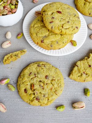 Chocolate Chip Pistachio Cookies